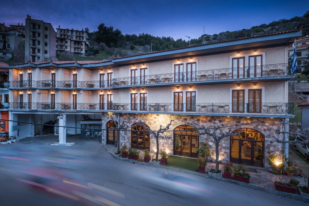 Arahova Inn Hotel Exterior foto