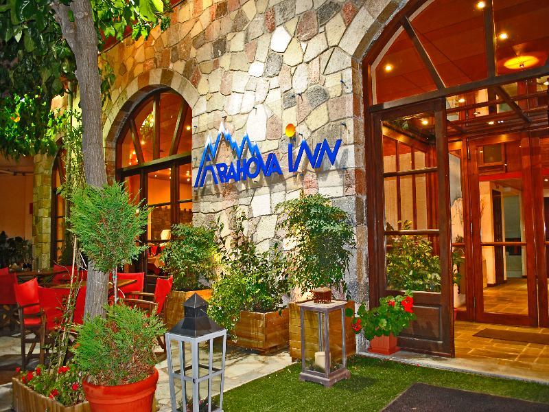 Arahova Inn Hotel Exterior foto
