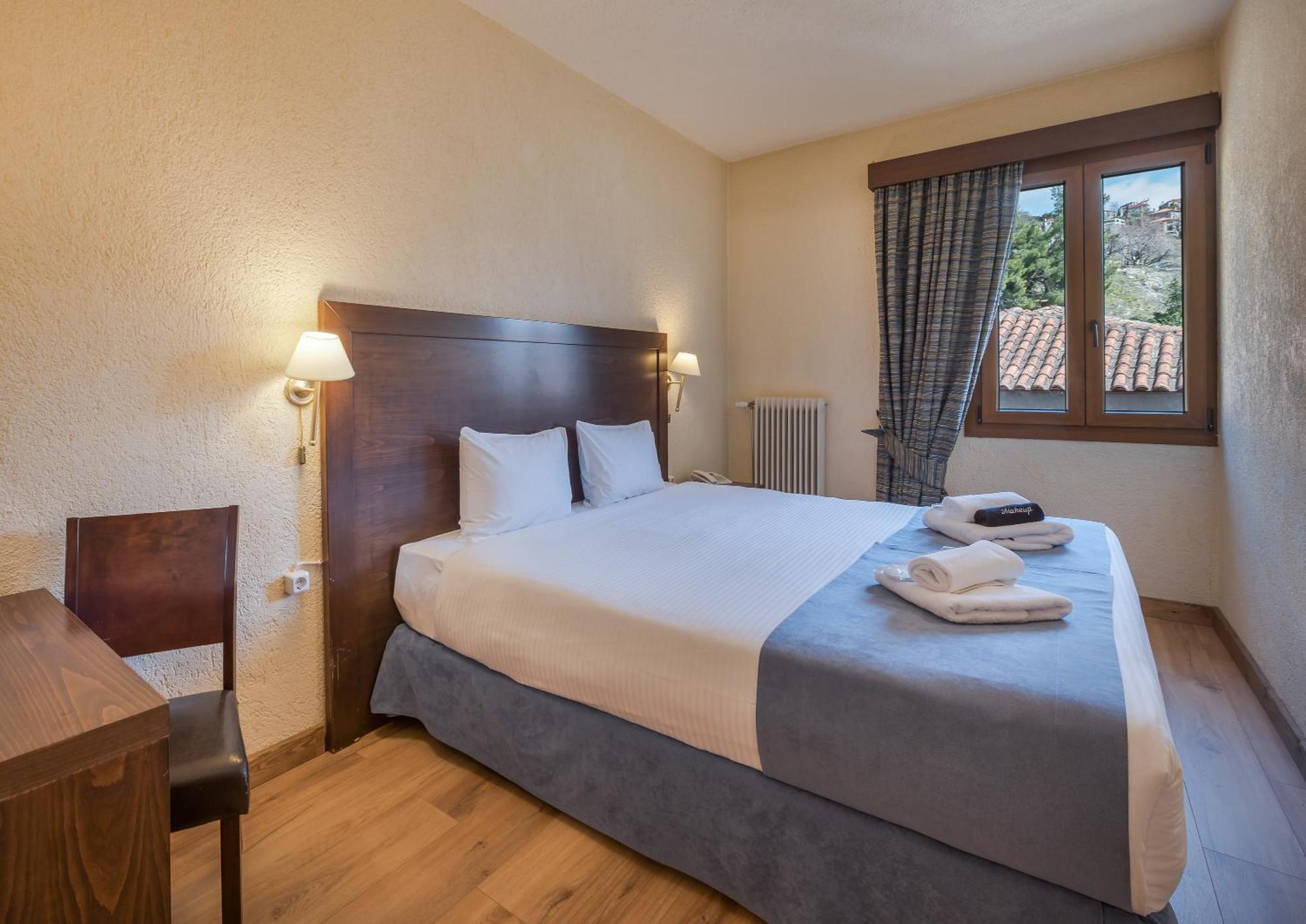 Arahova Inn Hotel Cameră foto